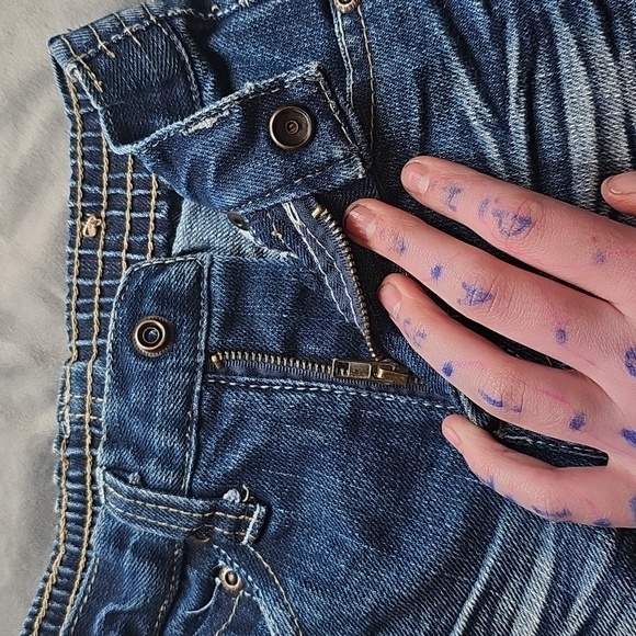 L Jeans Size 2t - Picture 5 of 5
